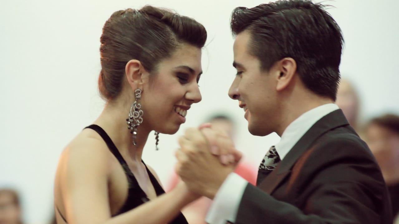 Video Preview Image of Roxana Suarez and Sebastian Achaval – Ilusión azul