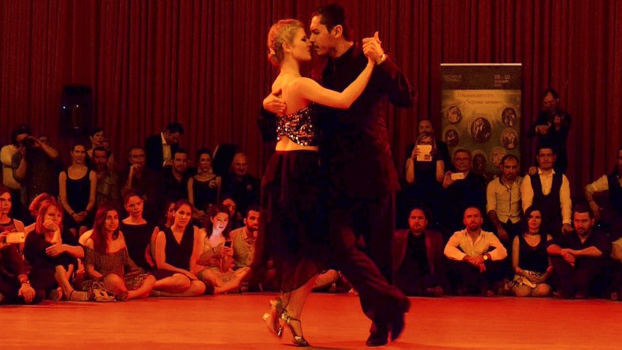 Sonja Schüssler and Özgür Arin – El Puntazo by Solo Tango Orquesta preview picture