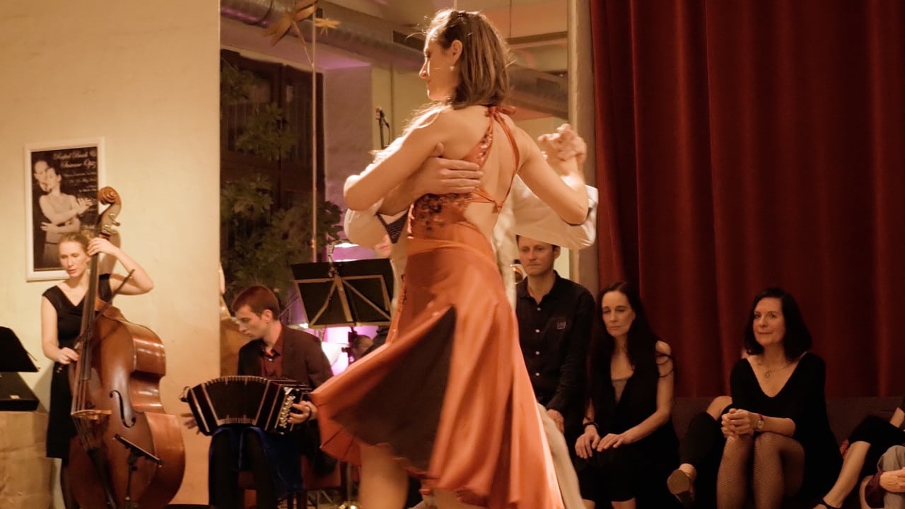 Susanne Opitz and Rafael Busch – El puntazo by Cuarteto Rotterdam