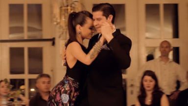 Serena Alvarado and Alonso Alvarez – Mozo guapo