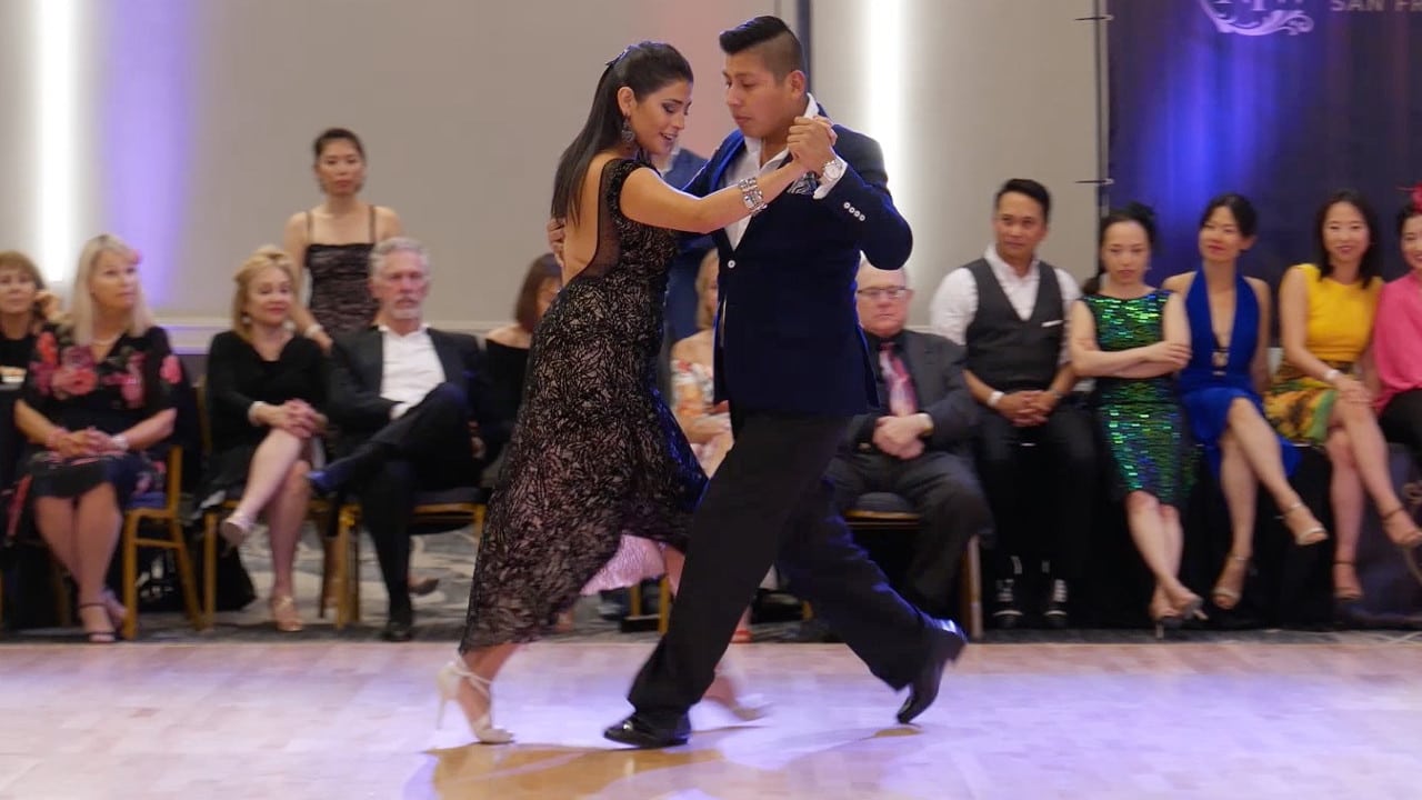 Video Preview Image of Maria Ines Bogado and Jorge Lopez – Ilusión azul