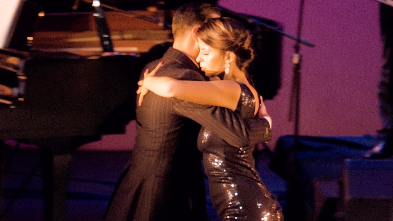 Video Preview Image of Stephanie Fesneau and Fausto Carpino – Paisaje by Solo Tango