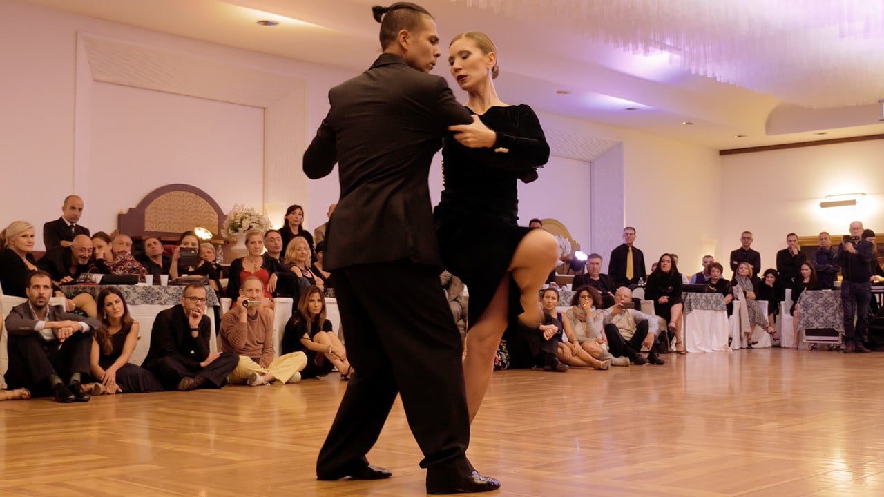 Video Preview Image of Sebastian Arce and Mariana Montes – La peregrinación by Tango en vivo