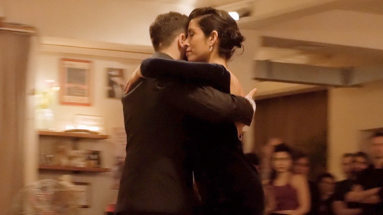Cecilia Acosta and Levan Gomelauri – Aroma de amor Video Preview Picture