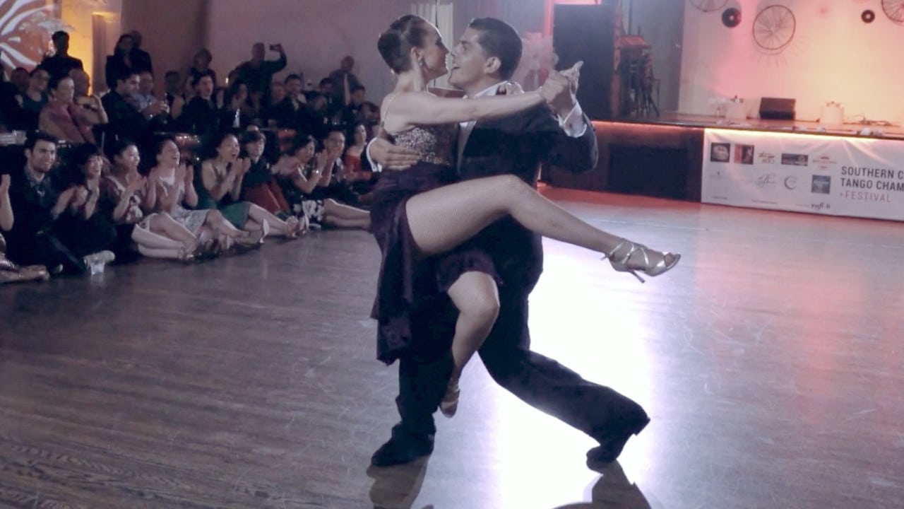 Video Preview Image of Sabrina and Ruben Veliz – Ilusión azul