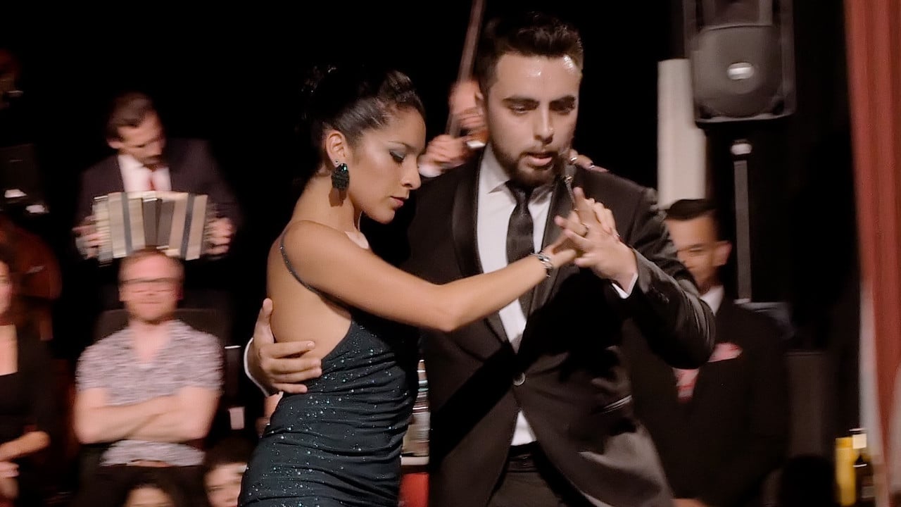 Video Preview Image of Clarisa Aragon and Jonathan Saavedra – El puntazo by Solo Tango