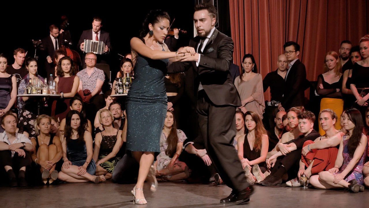 Clarisa Aragon and Jonathan Saavedra – Chiqué by Solo Tango Preview Image