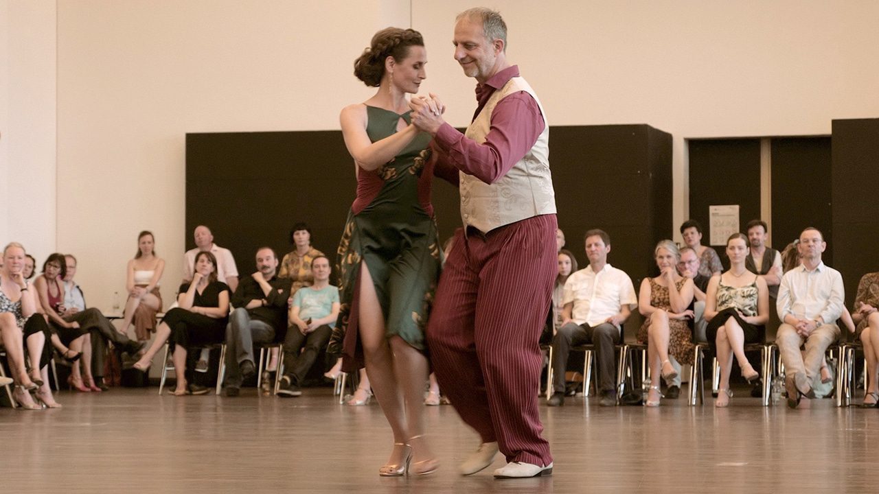Susanne Opitz and Rafael Busch – Todo es amor preview picture